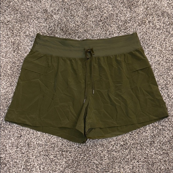 CALIA Women's Truelight Cargo Shorts in Green - Picture 2 of 5